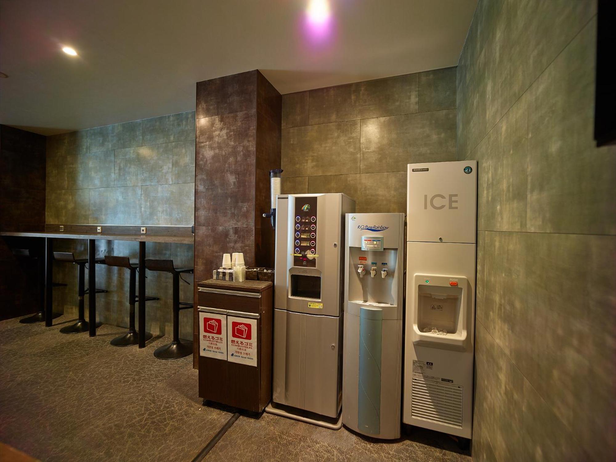 Hotel Sunplaza 2 Annex Ōsaka Eksteriør bilde
